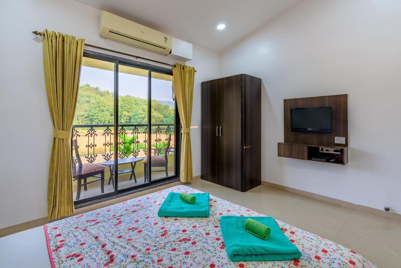 Saffronstays Ocean Breeze, Guhāgar Exterior foto